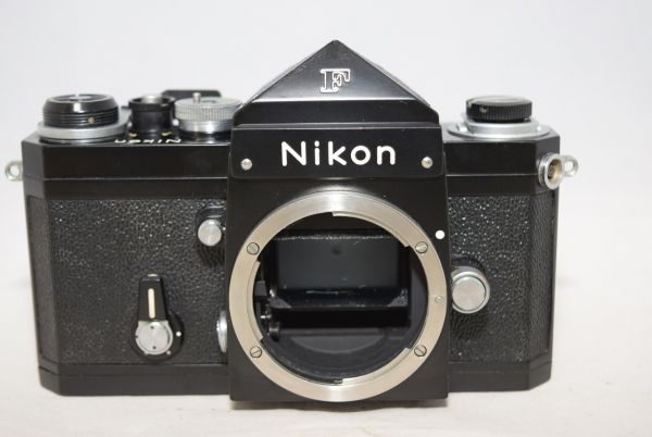 NikonニコンFアイレベル・ブラックボディの買取価格 | カメラ買取市場
